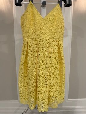 H&M Yellow Lace V-Neck Spaghetti Strap Dress